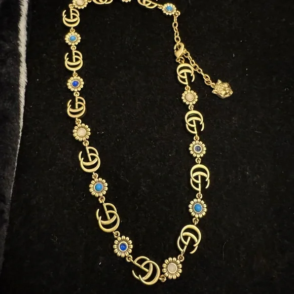 Gucci Marmont GG Floral Elegant Gold and Blue Necklace - Picture 2 of 4